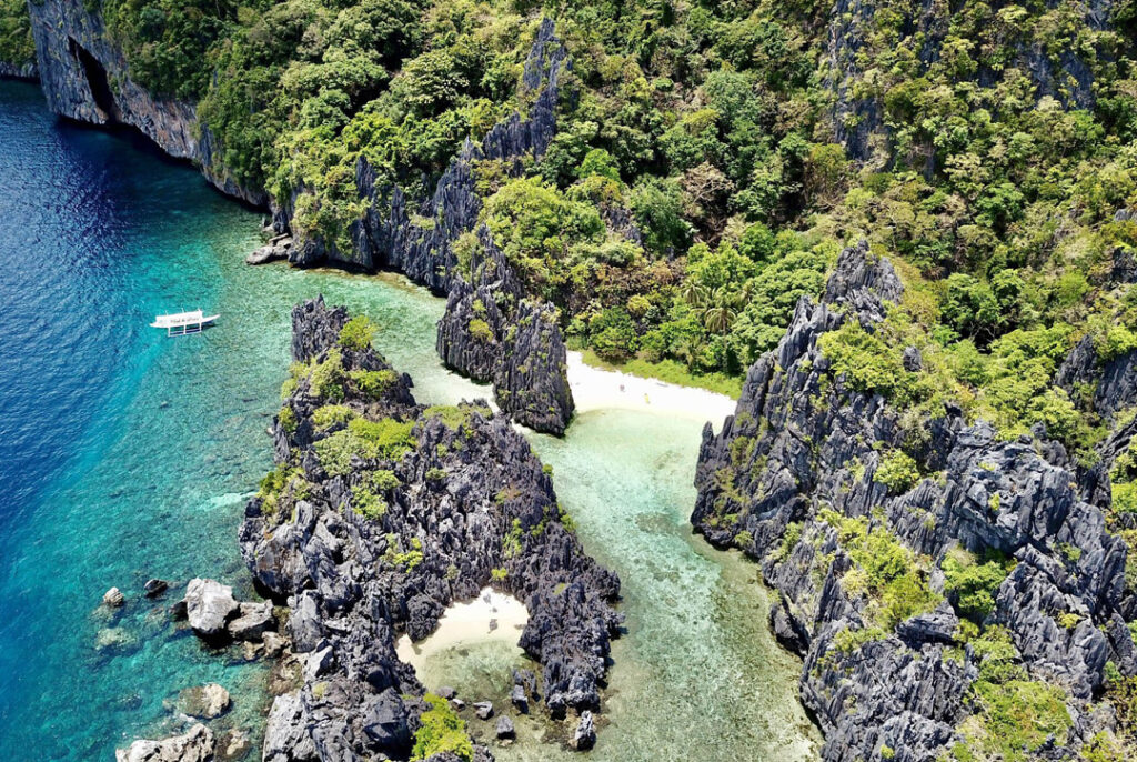 Hidden Beach El Nido Tour C